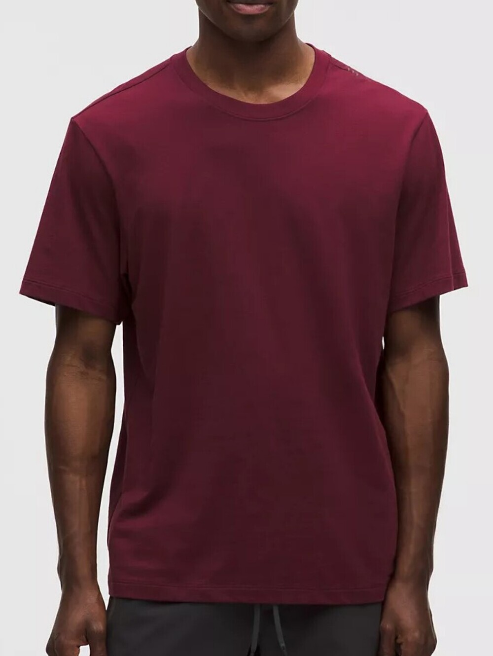Men's Crew Neck T-Shirt in Berry Size M